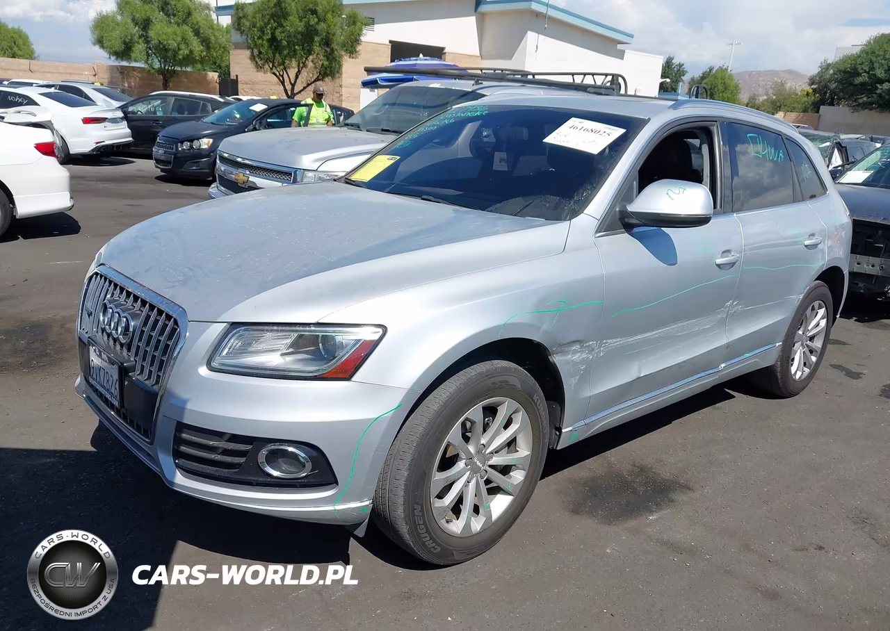 2014 Audi Q5 2.0T Premium VIN:WA1LFAFP0EA092700 - 2