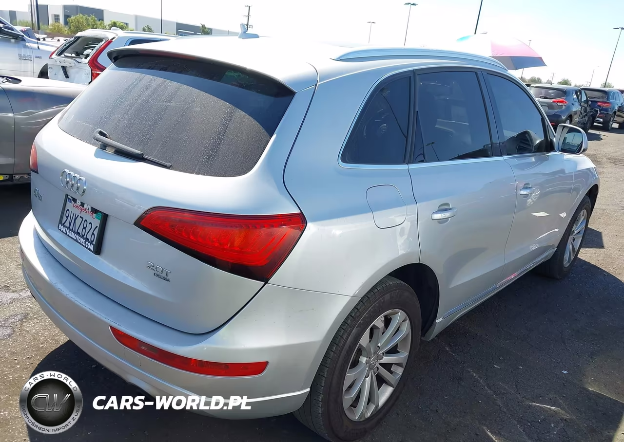 2014 Audi Q5 2.0T Premium VIN:WA1LFAFP0EA092700 - 4