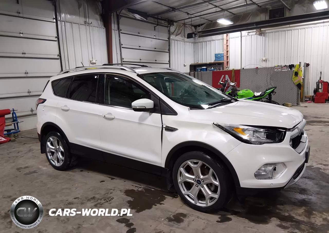 2018 Ford Escape Titanium