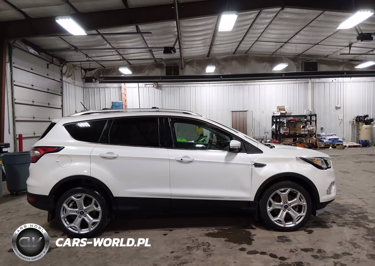 2018 Ford Escape Titanium VIN:1FMCU9J90JUA27076 - 13