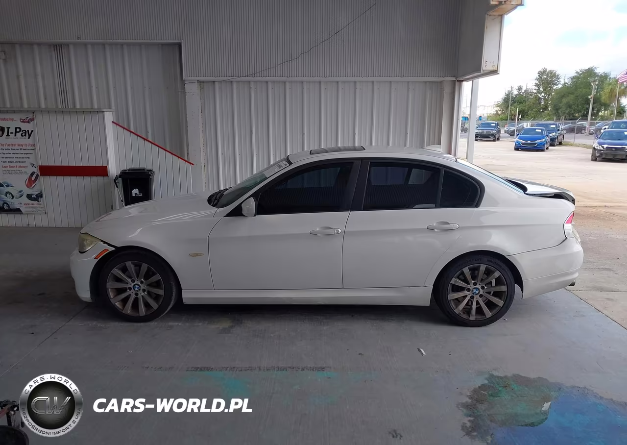 2011 BMW 328I VIN:WBAPH7C57BE683793 - 14