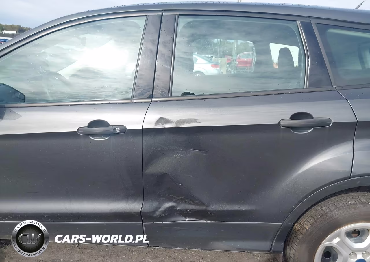 2019 Ford Escape S VIN:1FMCU0F71KUC43880 - 6