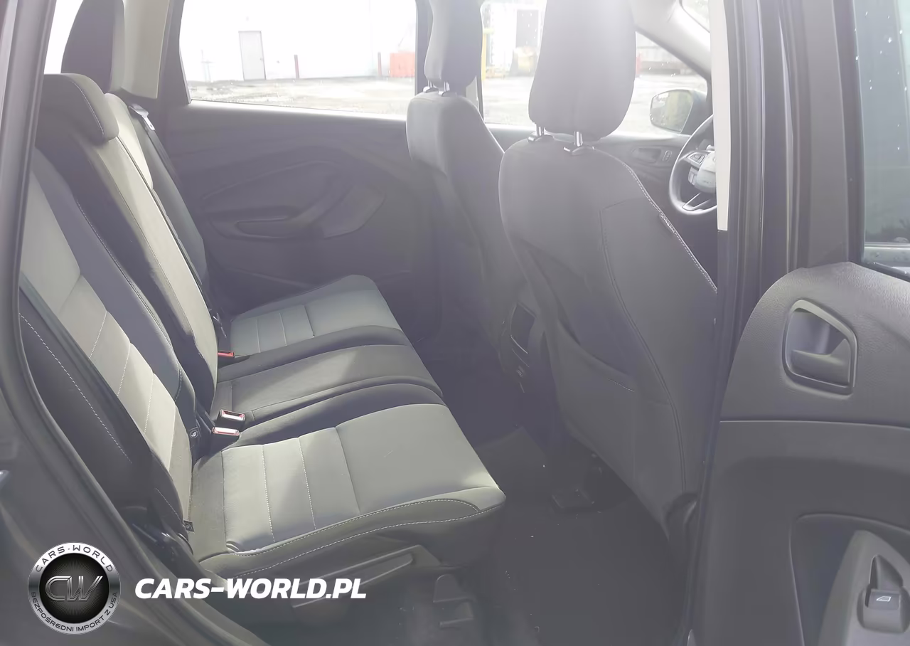 2019 Ford Escape S VIN:1FMCU0F71KUC43880 - 8
