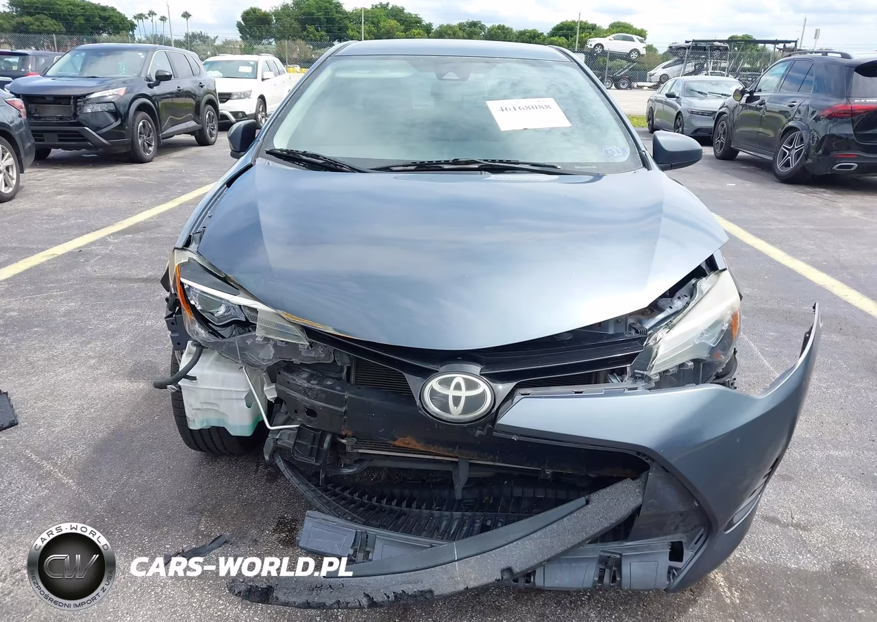 2017 Toyota Corolla Le VIN:2T1BURHE0HC812496 - 12