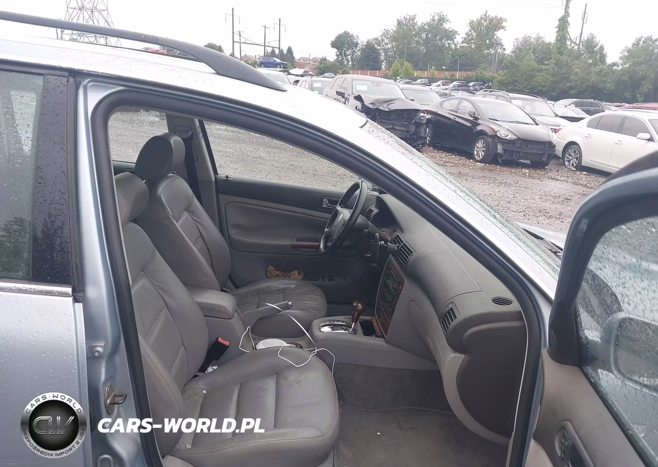 2004 Volkswagen Passat Glx VIN:WVWYH63B74E136064 - 5