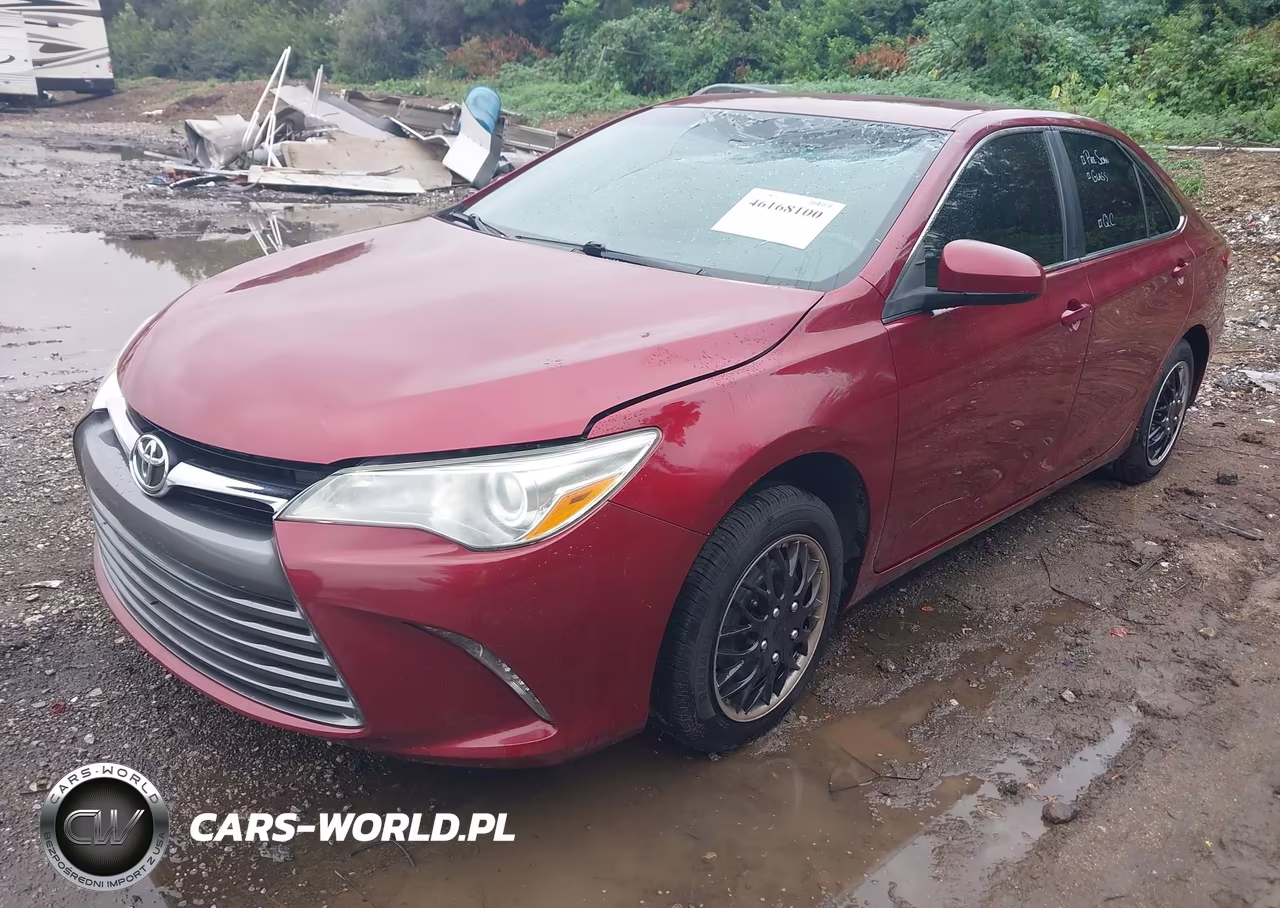2016 Toyota Camry Le VIN:4T1BF1FK5GU558155 - 2