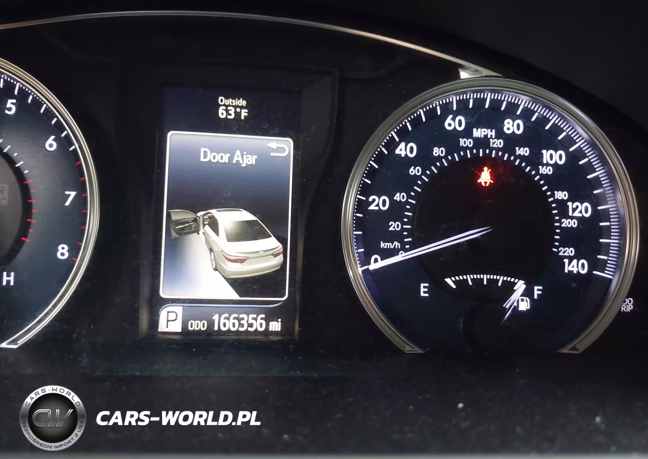 2016 Toyota Camry Le VIN:4T1BF1FK5GU558155 - 7