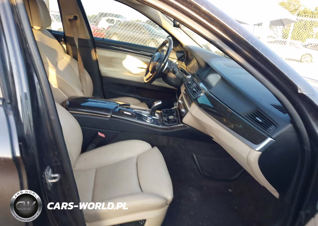 2011 BMW 550I VIN:WBAFR9C58BC270300 - 5