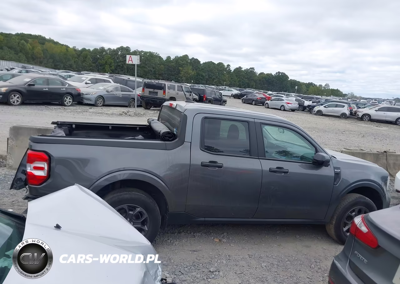 2024 Ford Maverick Xlt VIN:3FTTW8H39RRA68674 - 13