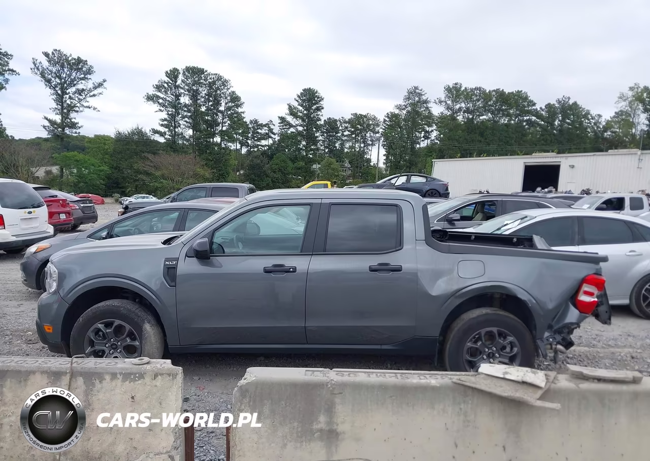 2024 Ford Maverick Xlt VIN:3FTTW8H39RRA68674 - 14