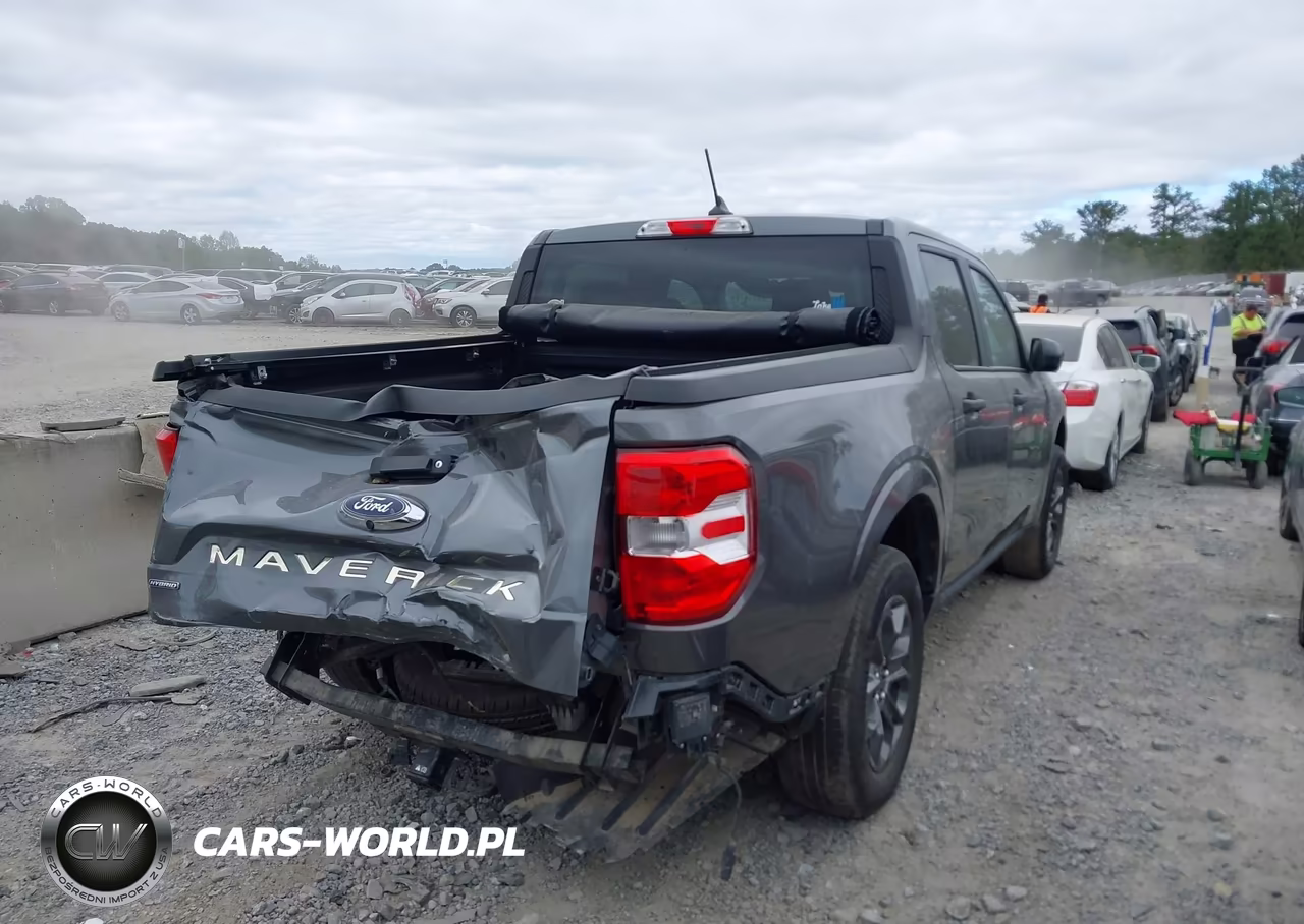 2024 Ford Maverick Xlt VIN:3FTTW8H39RRA68674 - 4