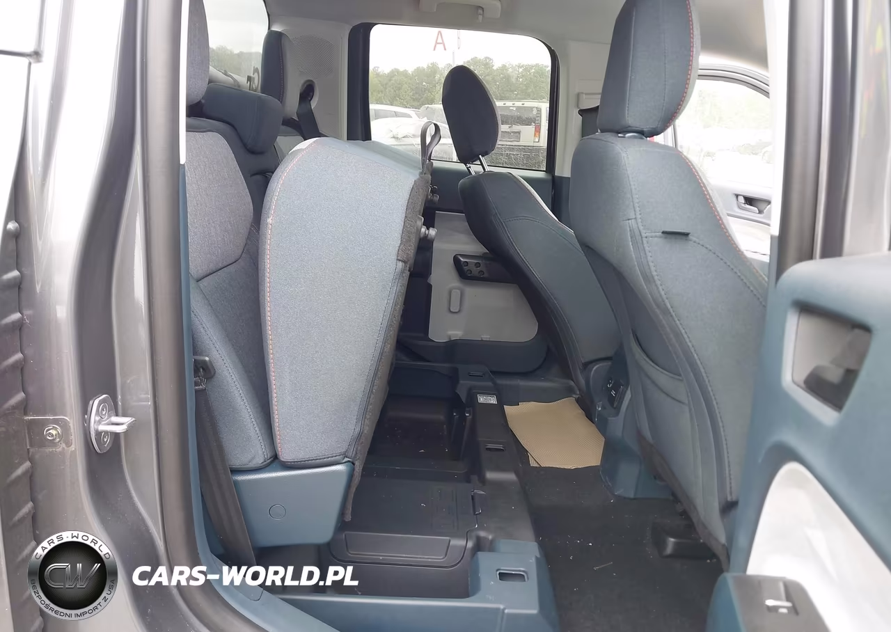 2024 Ford Maverick Xlt VIN:3FTTW8H39RRA68674 - 8
