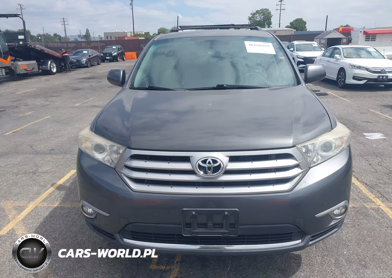 2011 Toyota Highlander Base V6 VIN:5TDZK3EH8BS044894 - 12