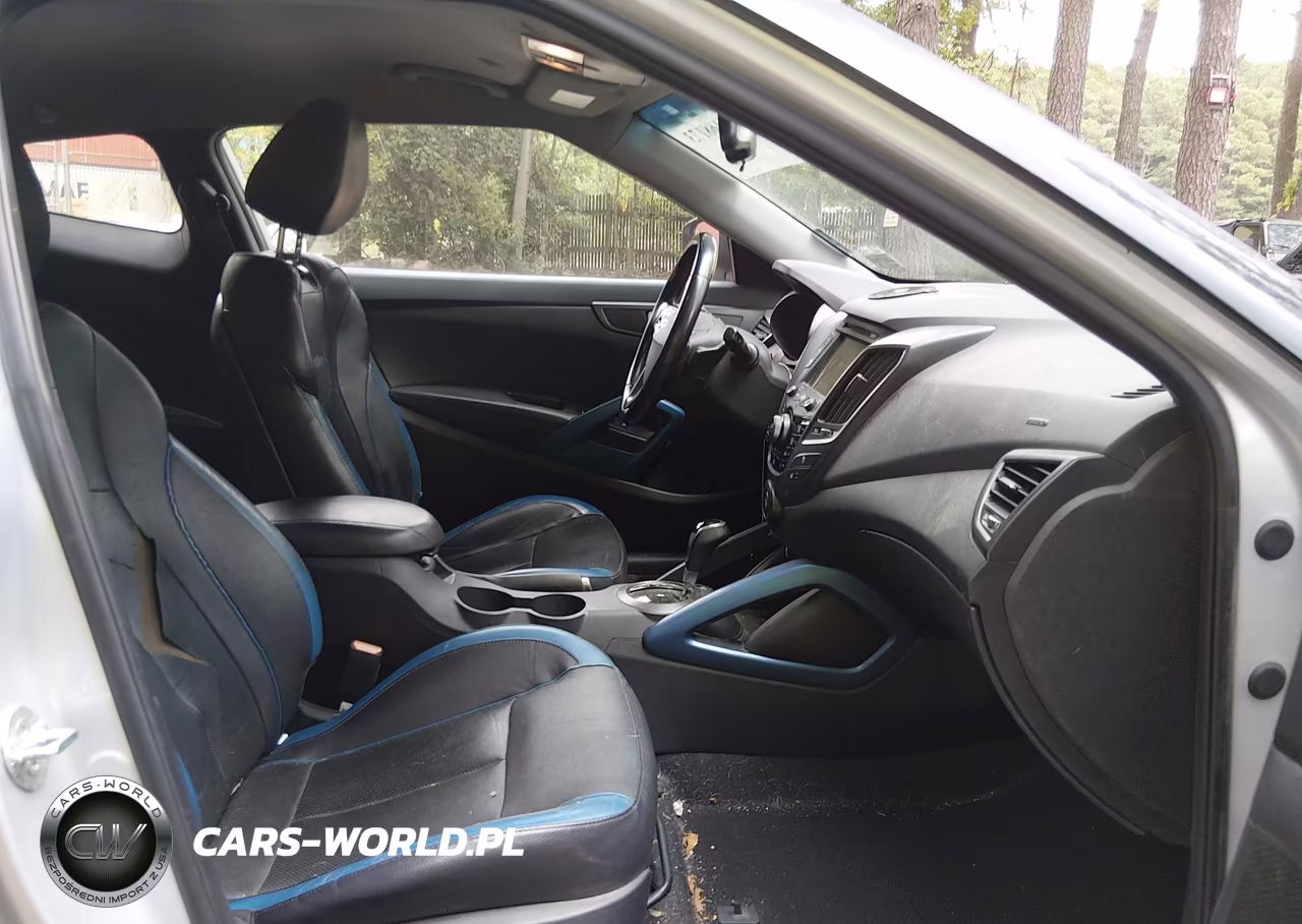 2014 Hyundai Veloster Turbo W-Blue VIN:KMHTC6AE9EU207094 - 5