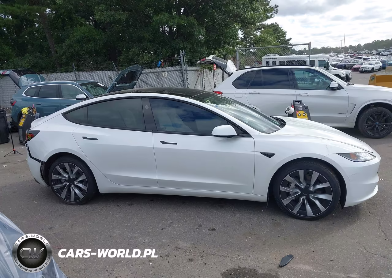 2025 Tesla Model 3 Long Range All-Wheel Drive VIN:5YJ3E1EB4SF932625 - 13