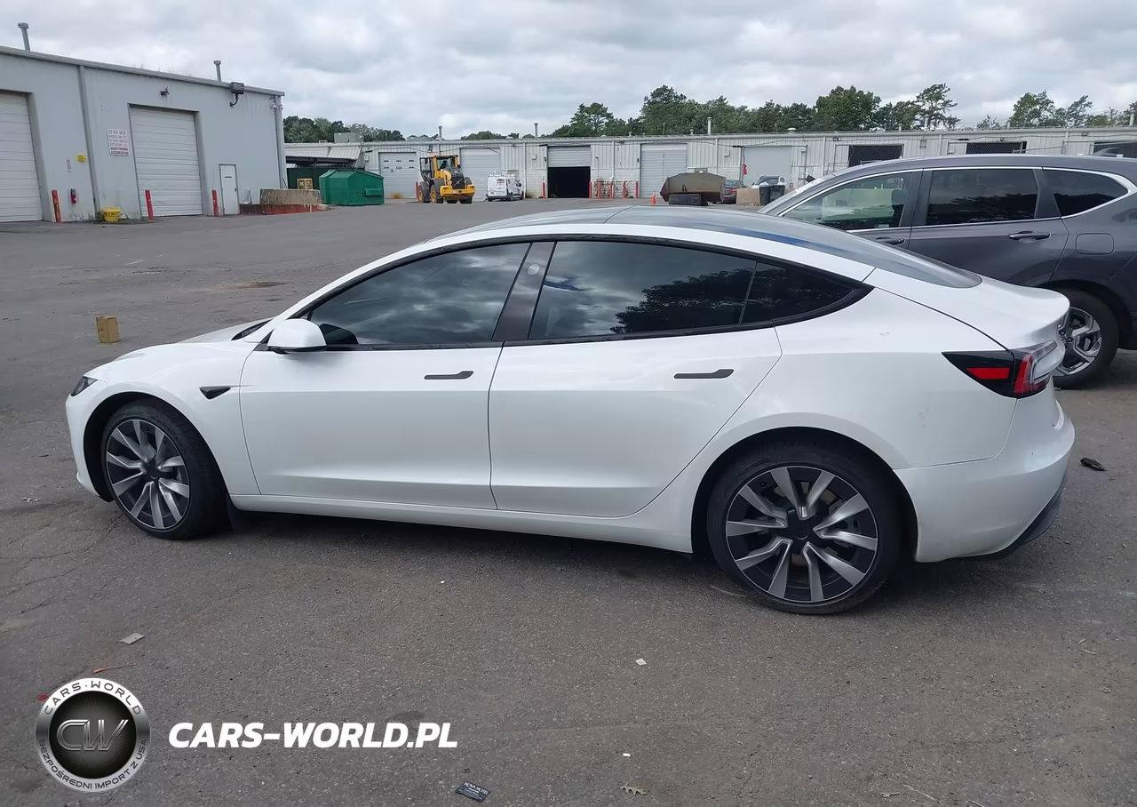2025 Tesla Model 3 Long Range All-Wheel Drive VIN:5YJ3E1EB4SF932625 - 14