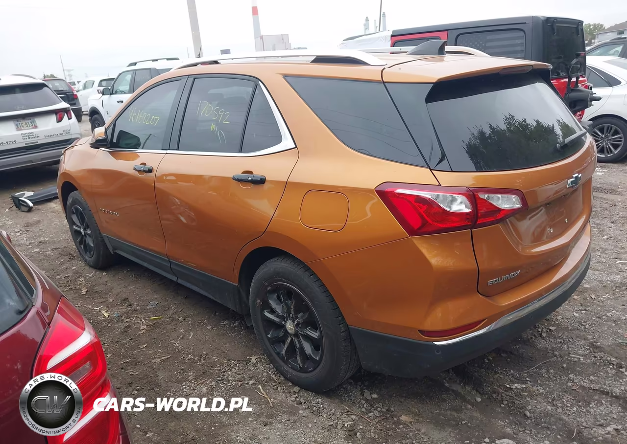 2018 Chevrolet Equinox Lt VIN:2GNAXSEV8J6113713 - 3