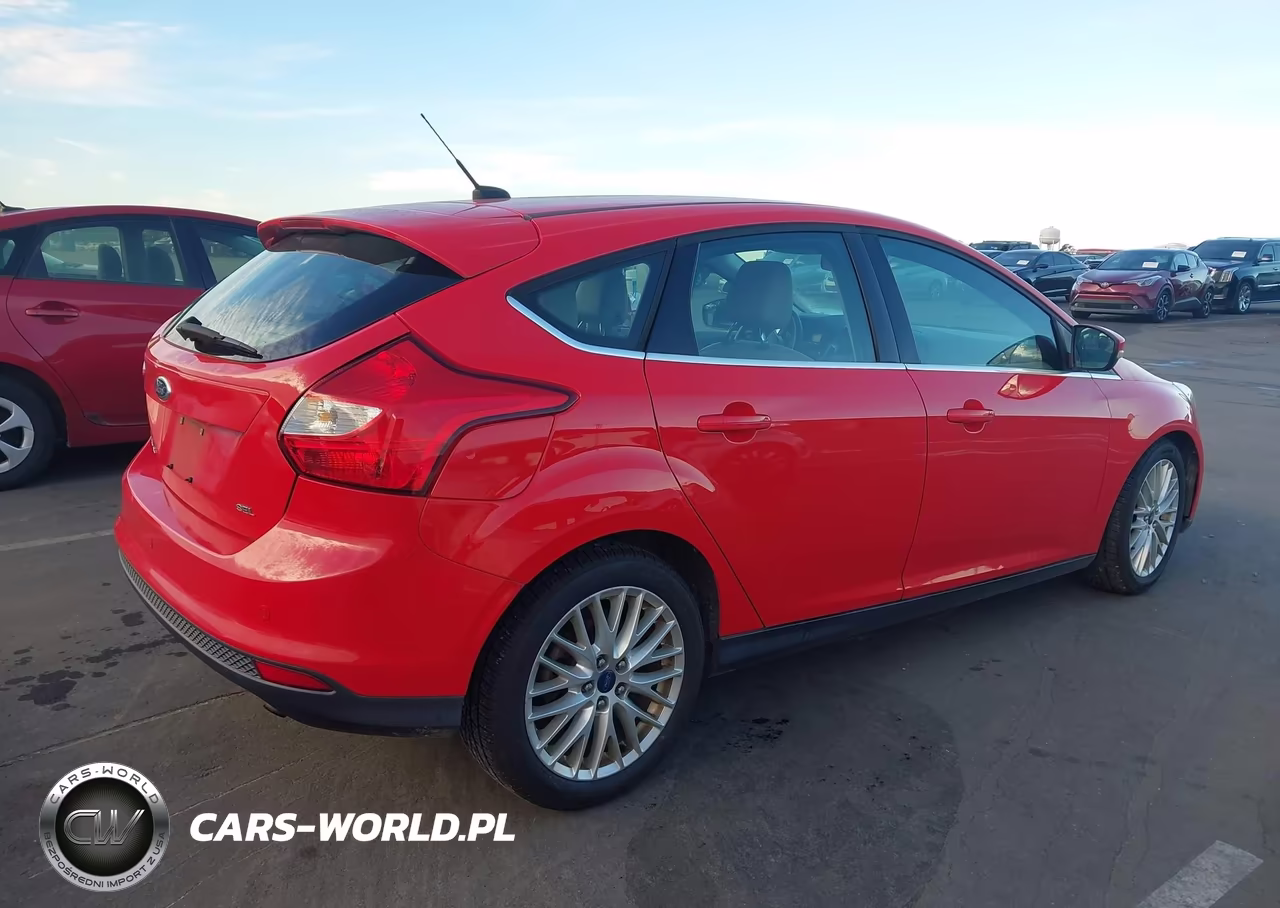 2012 Ford Focus Sel VIN:1FAHP3M24CL287427 - 4