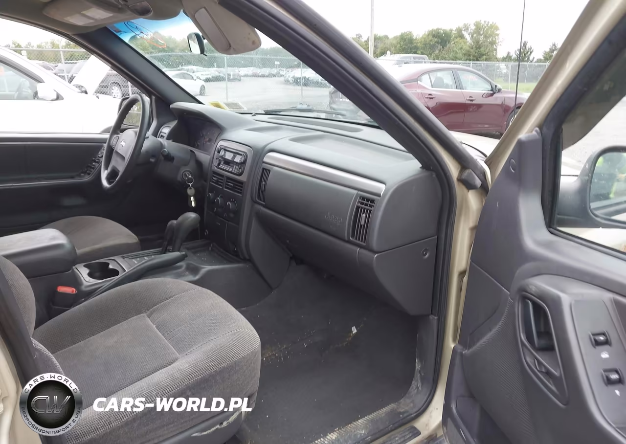 2001 Jeep Grand Cherokee Laredo VIN:1J4GW48S21C609210 - 5