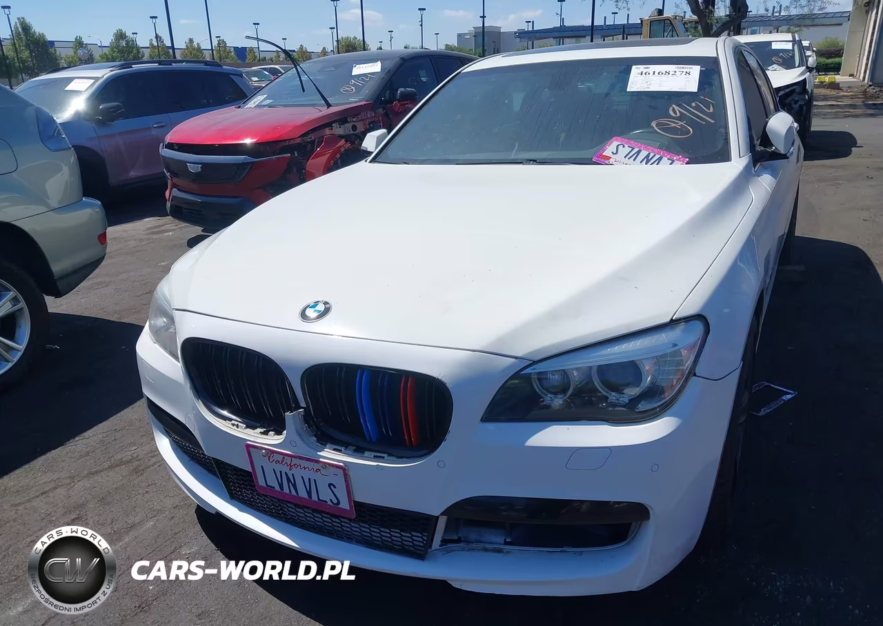 2013 BMW 740I VIN:WBAYA6C51DC995139 - 12