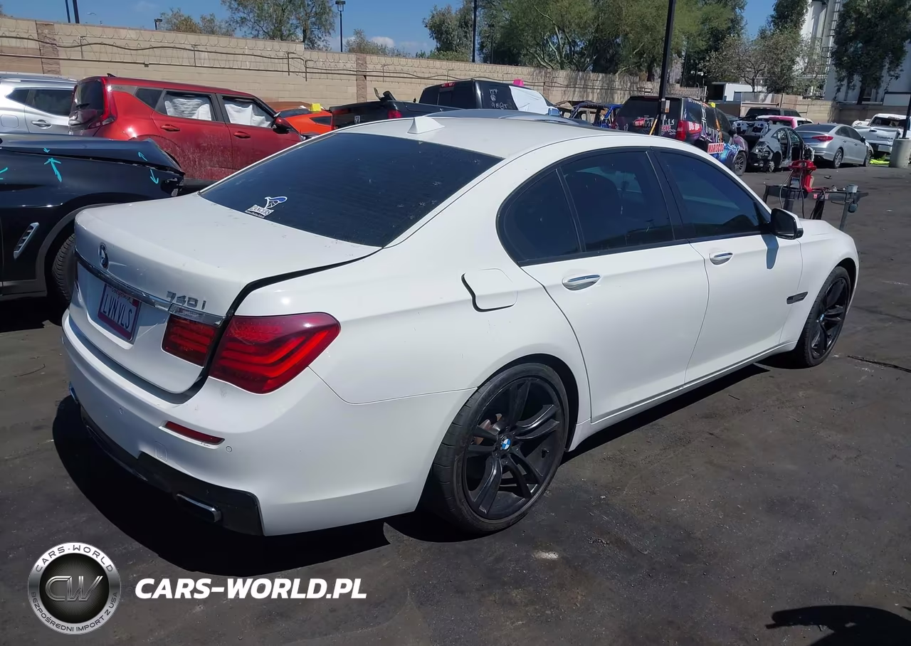 2013 BMW 740I VIN:WBAYA6C51DC995139 - 4