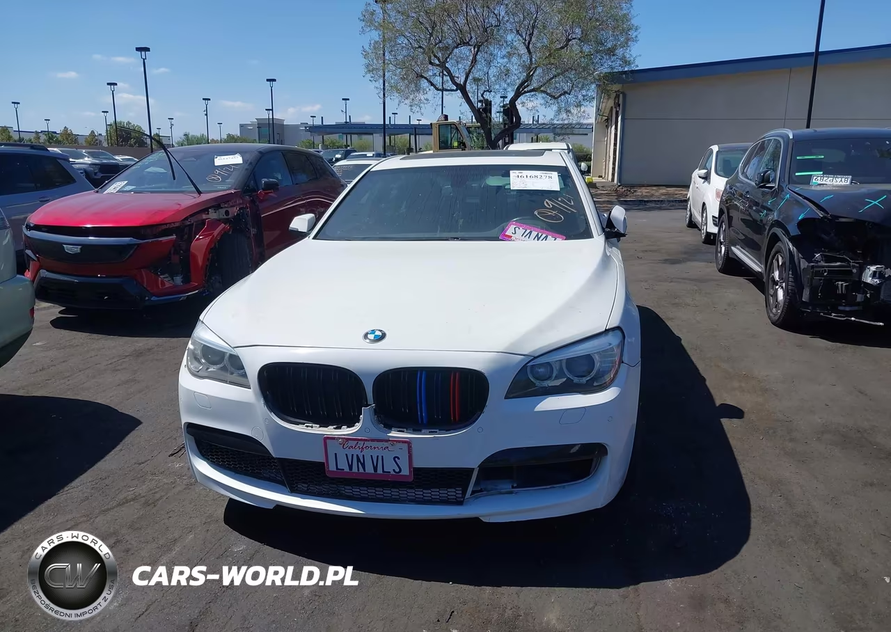 2013 BMW 740I VIN:WBAYA6C51DC995139 - 6