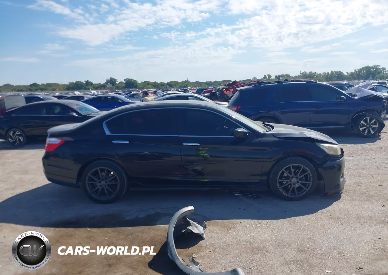 2014 Honda Accord Sport VIN:1HGCR2F56EA038823 - 13