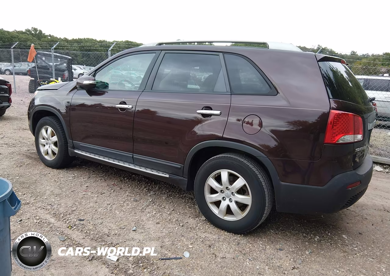 2012 Kia Sorento Lx VIN:5XYKT4A67CG284770 - 3
