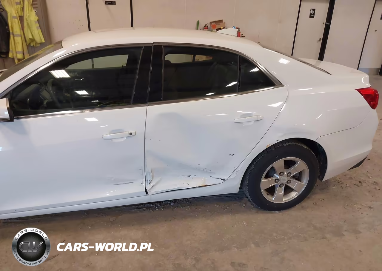 2015 Chevrolet Malibu 1Lt VIN:1G11C5SL1FF106519 - 6