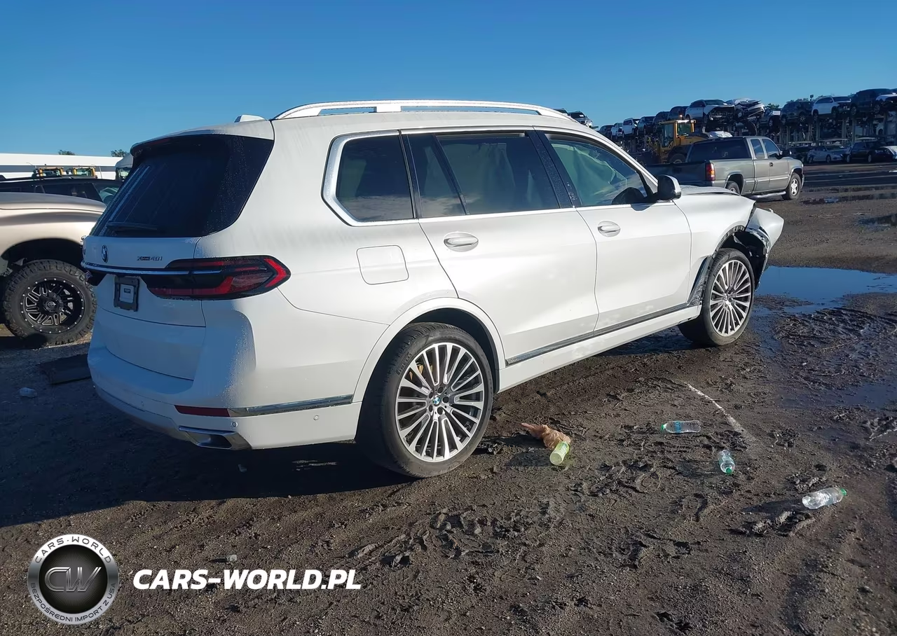 2023 BMW X7 xDrive40I VIN:5UX23EM00P9P64457 - 4
