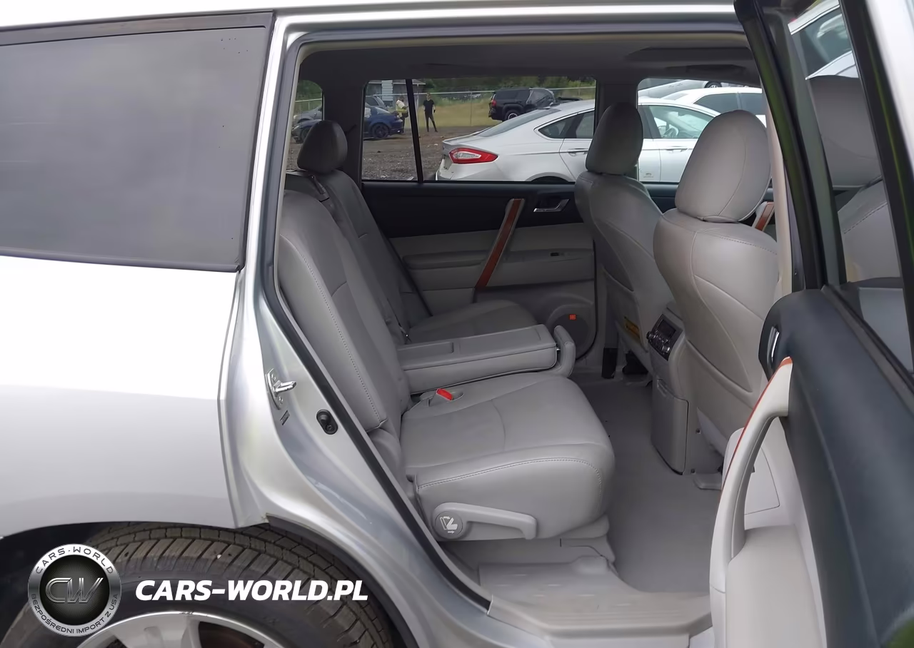 2010 Toyota Highlander Limited V6 VIN:5TDYK3EH9AS009484 - 8