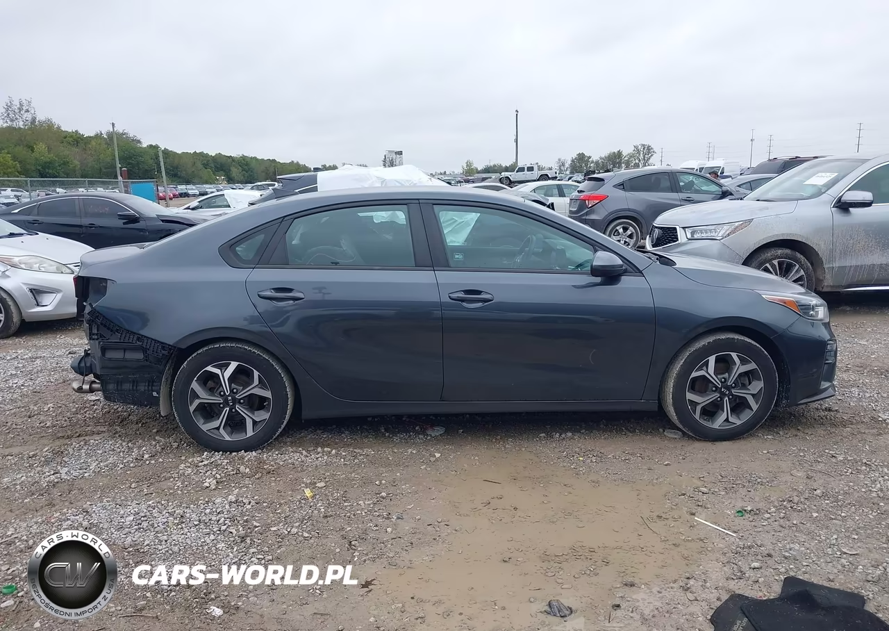 2021 Kia Forte Lxs VIN:3KPF24AD3ME415033 - 14