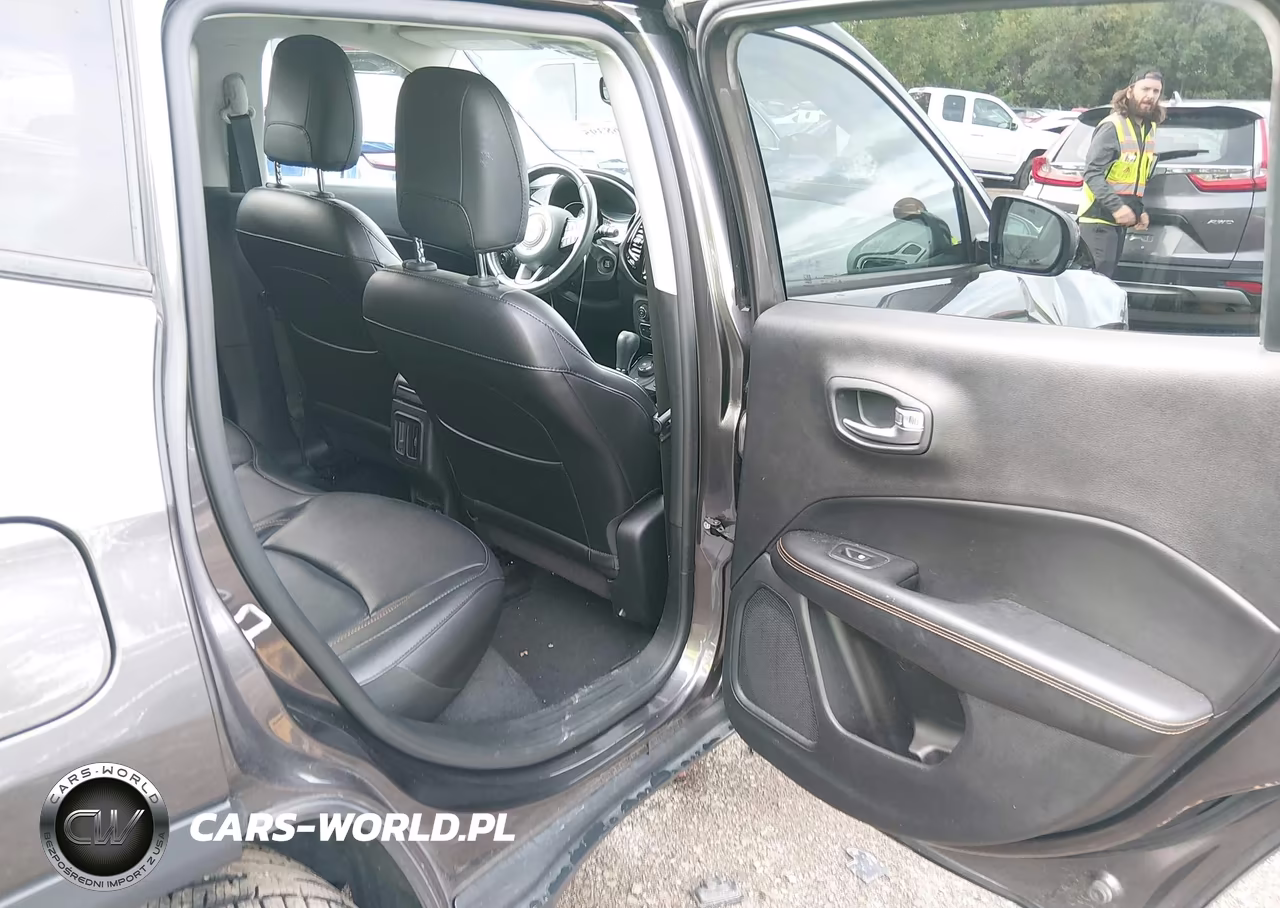 2019 Jeep Compass Limited 4X4 VIN:3C4NJDCB7KT761265 - 8