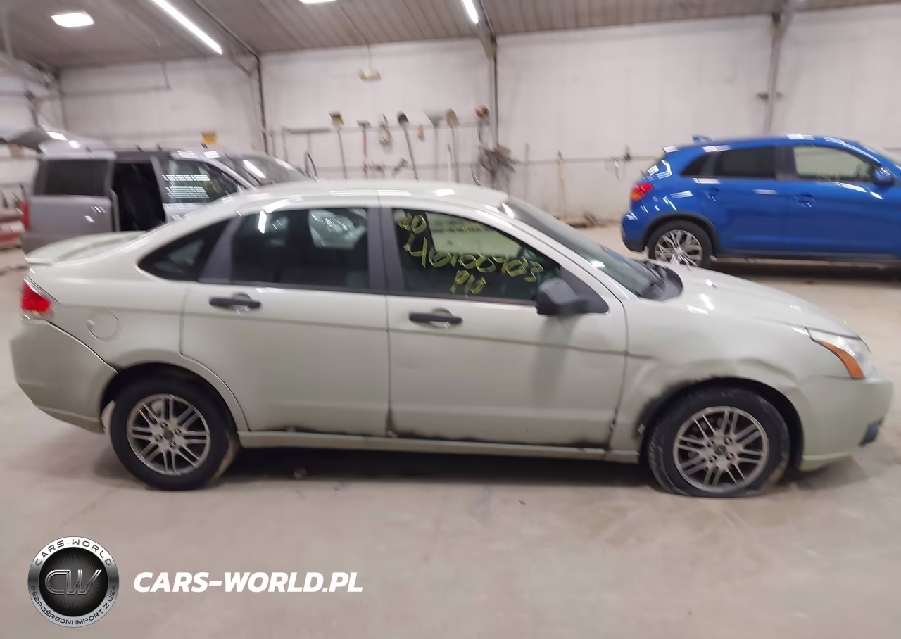2010 Ford Focus Se VIN:1FAHP3FN8AW120183 - 13