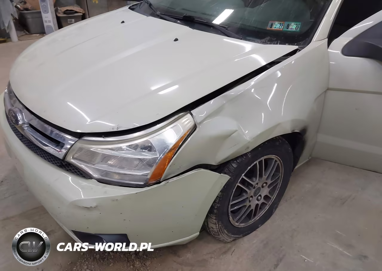 2010 Ford Focus Se VIN:1FAHP3FN8AW120183 - 6