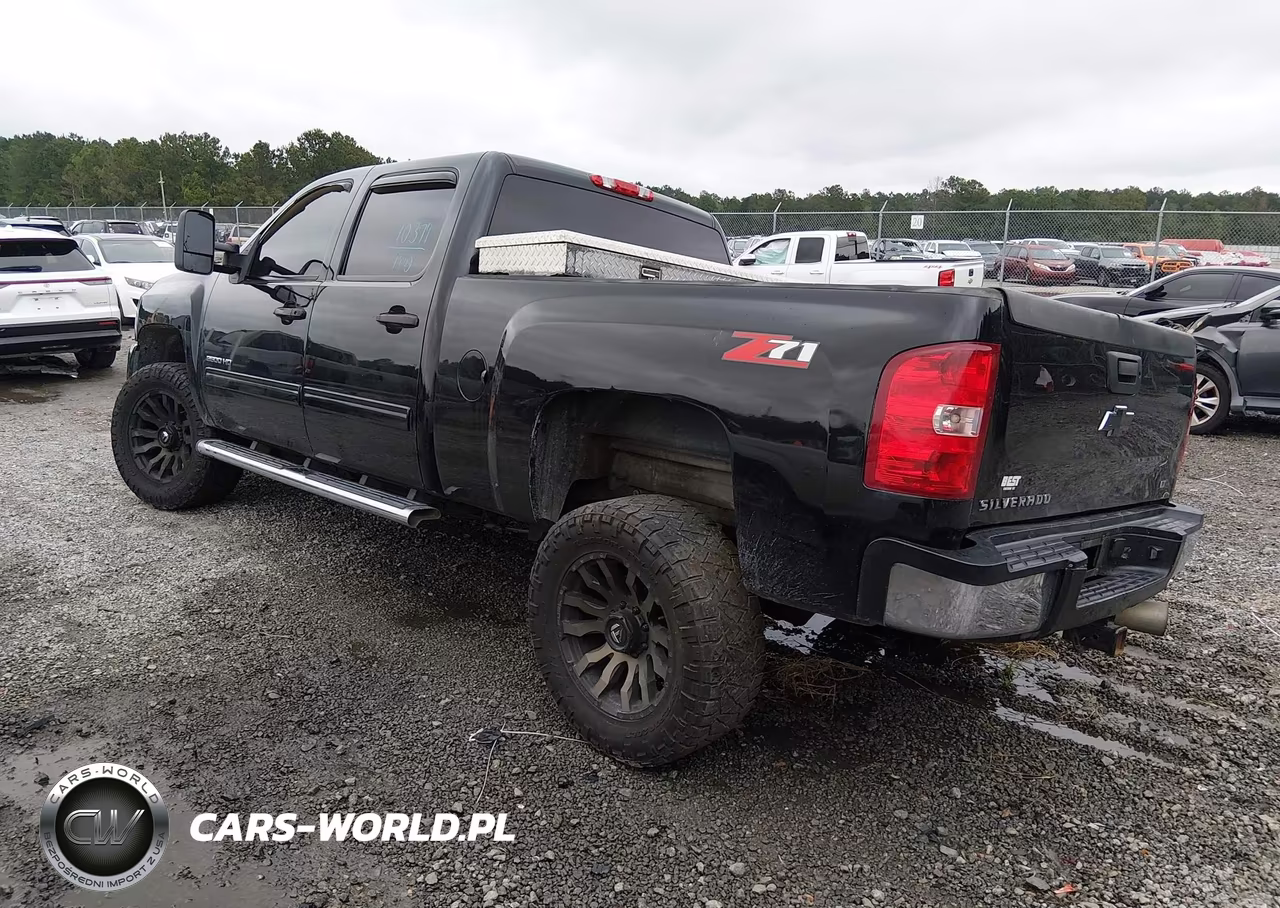 2010 Chevrolet Silverado 2500Hd Lt VIN:1GC4CXB64AF106792 - 3