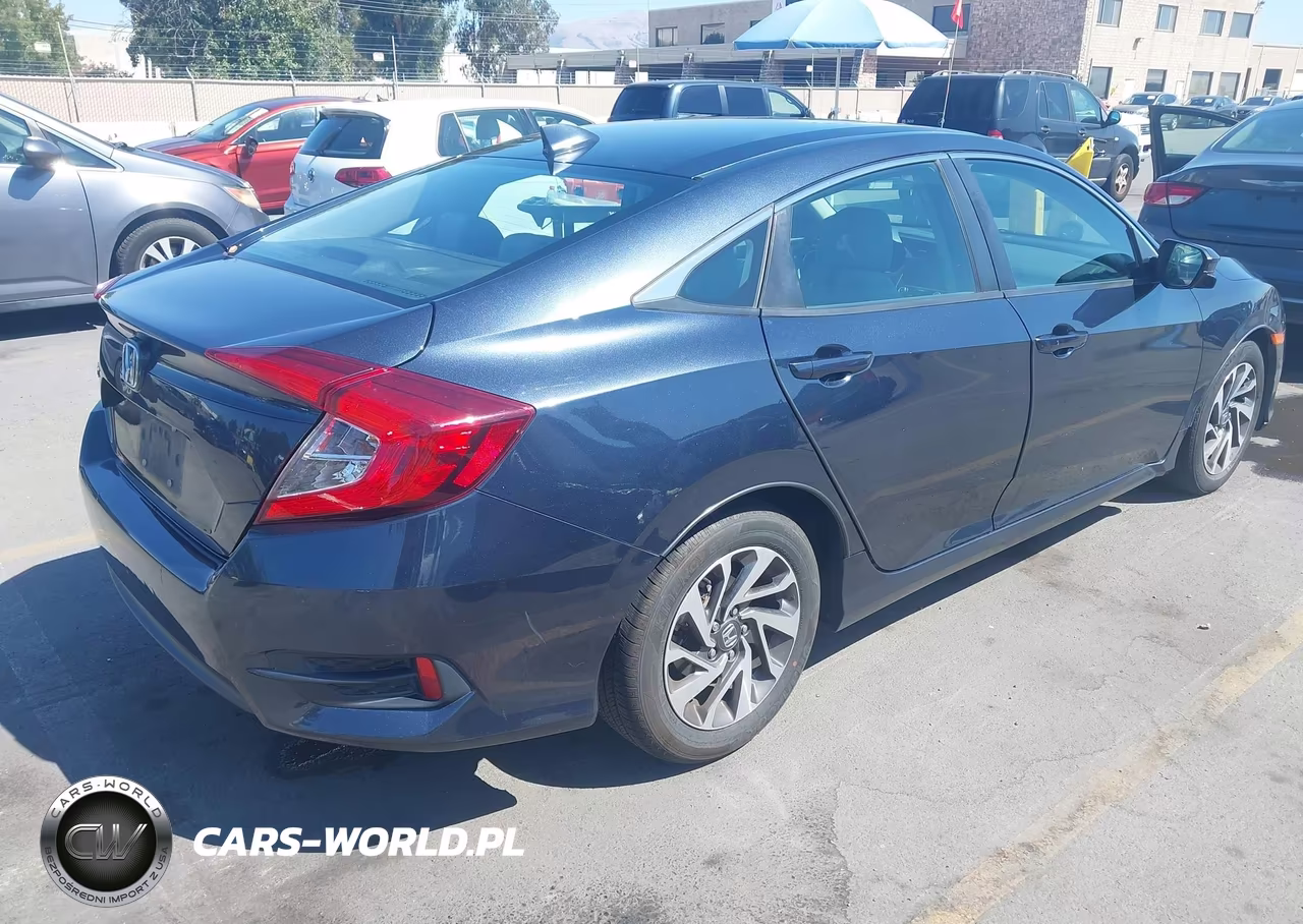 2017 Honda Civic Ex VIN:19XFC2F75HE209903 - 4
