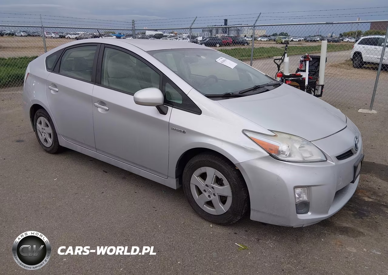 2011 Toyota Prius Two – zdjęcie 1 z 16