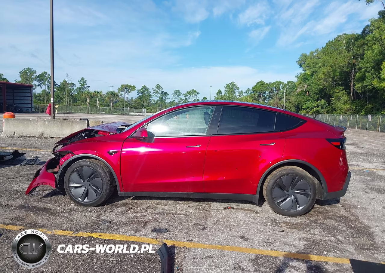 2026 Tesla Model Y Premium Rear-Wheel Drive-Rear-Wheel Drive VIN:7SAYGDED7TA654176 - 14