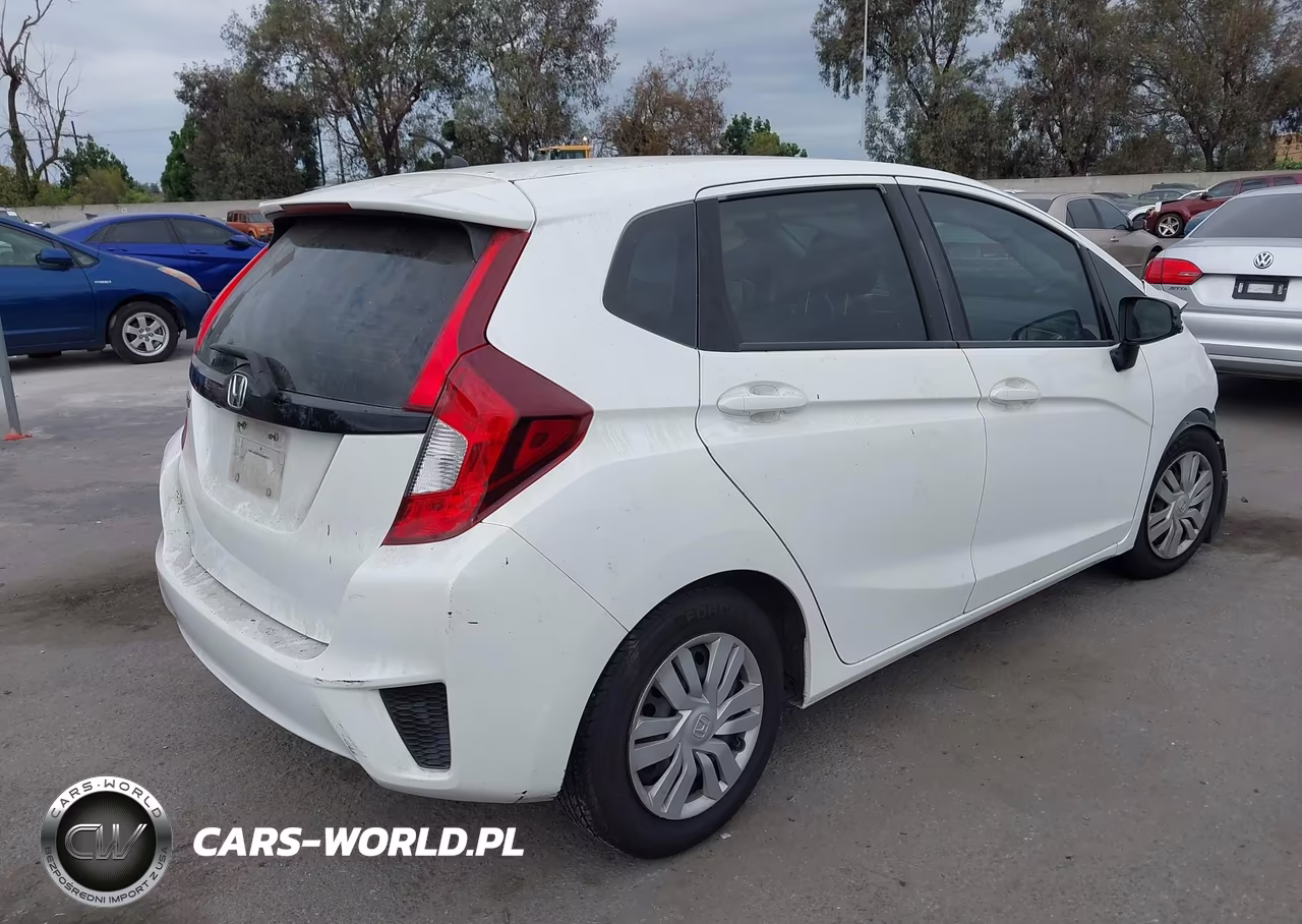 2016 Honda Fit Lx VIN:JHMGK5H55GX011419 - 4