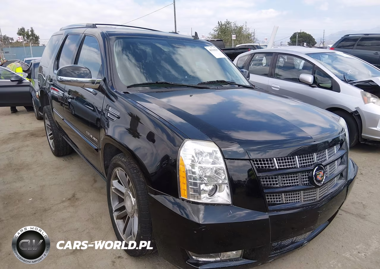 2013 Cadillac Escalade Premium – zdjęcie 1 z 16