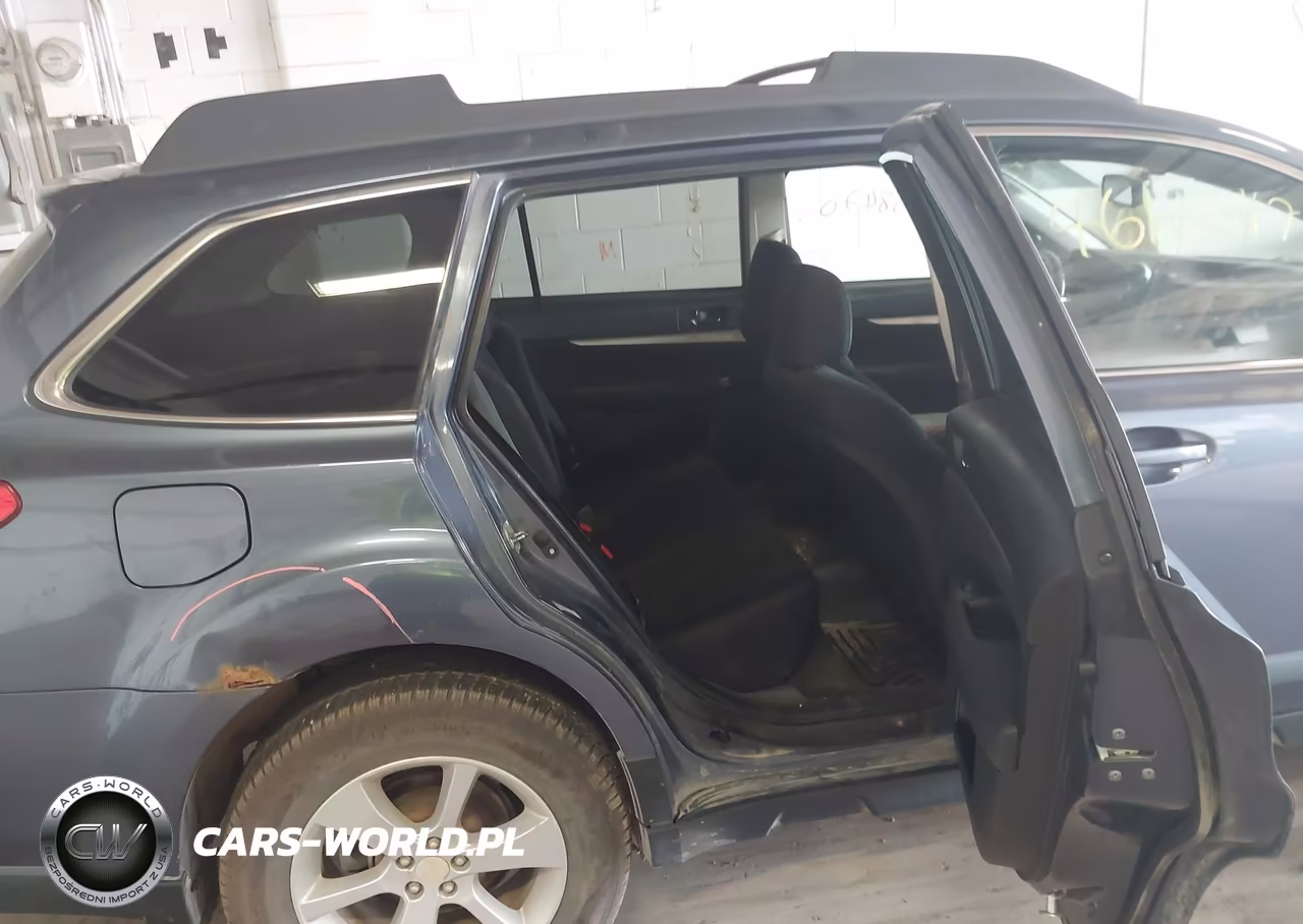 2014 Subaru Outback 2.5I Premium VIN:4S4BRCCC9E3286325 - 8