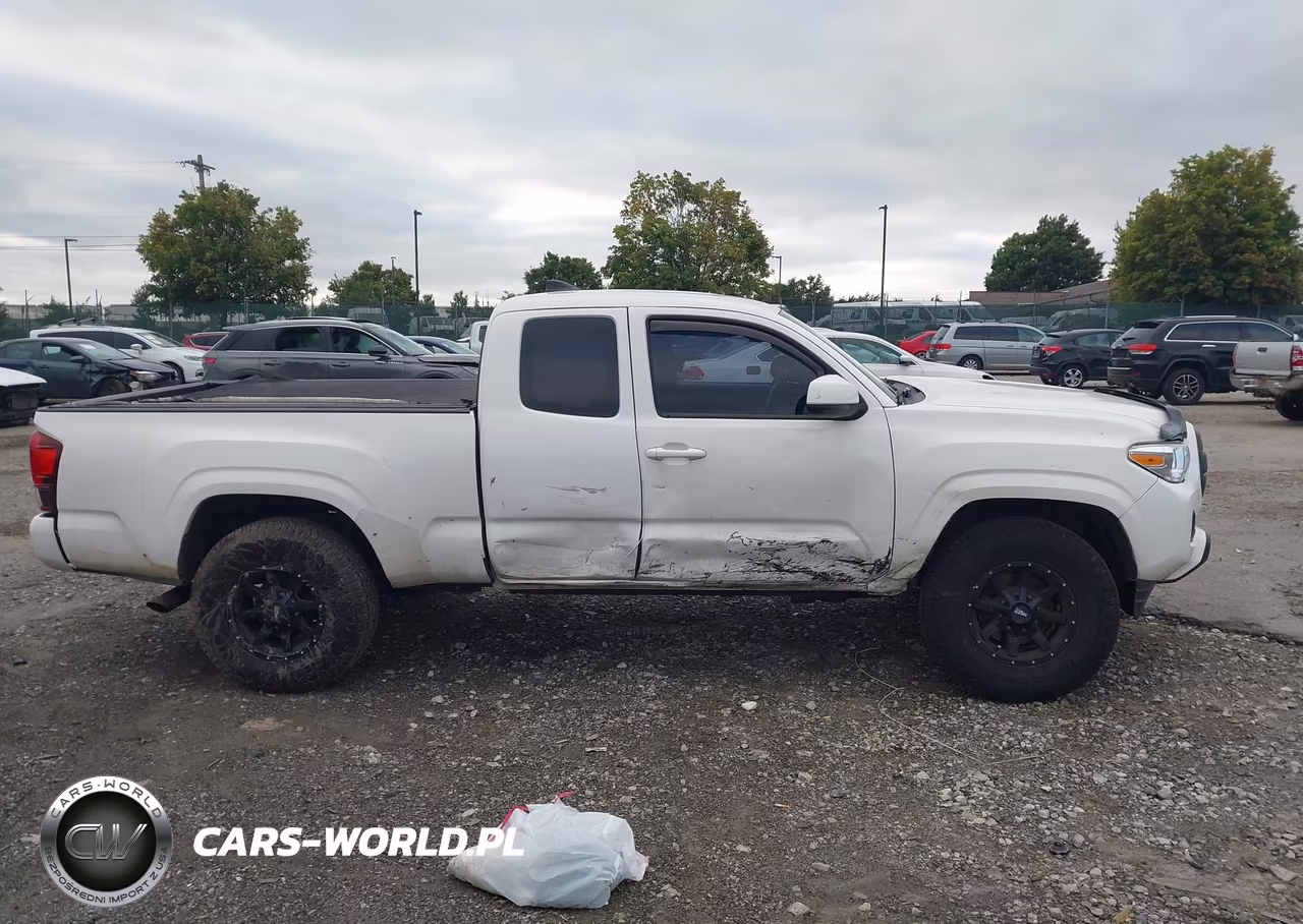 2019 Toyota Tacoma Sr VIN:5TFSX5EN7KX067730 - 13