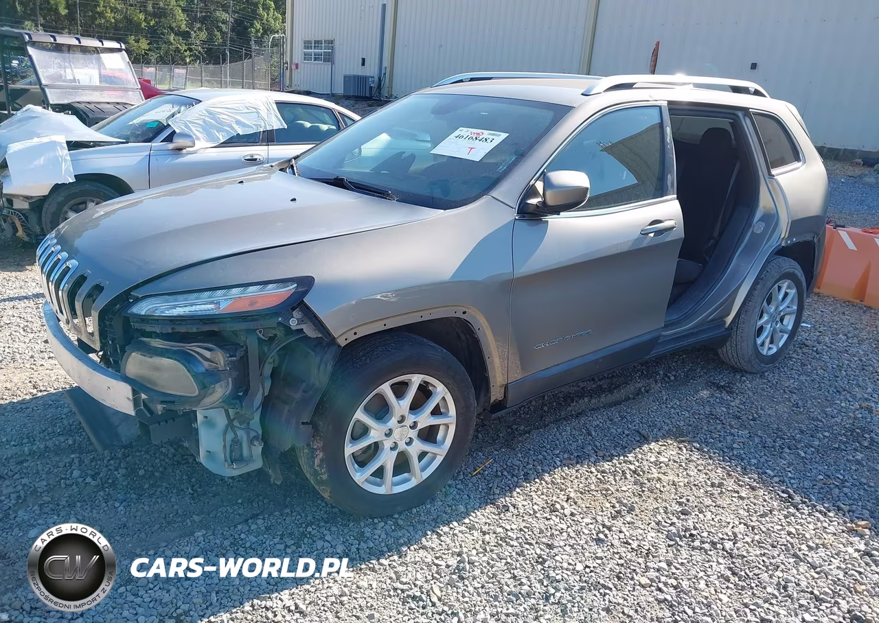 2017 Jeep Cherokee Latitude Fwd VIN:1C4PJLCB0HW522890 - 2