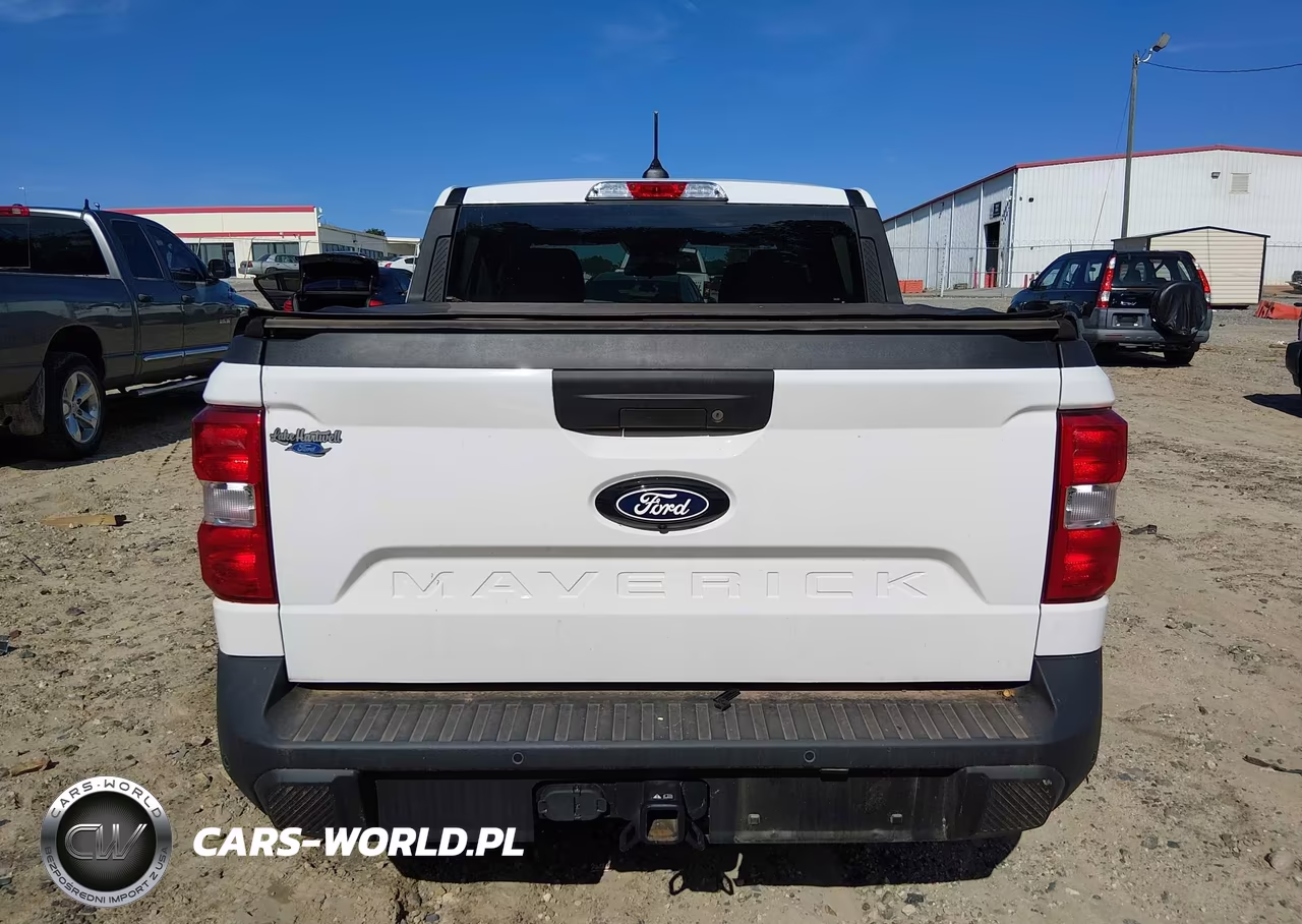 2025 Ford Maverick Xlt VIN:3FTTW8J3XSRB28011 - 16
