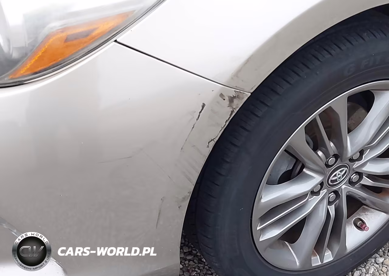 2015 Toyota Camry Se VIN:4T1BF1FK5FU995782 - 18