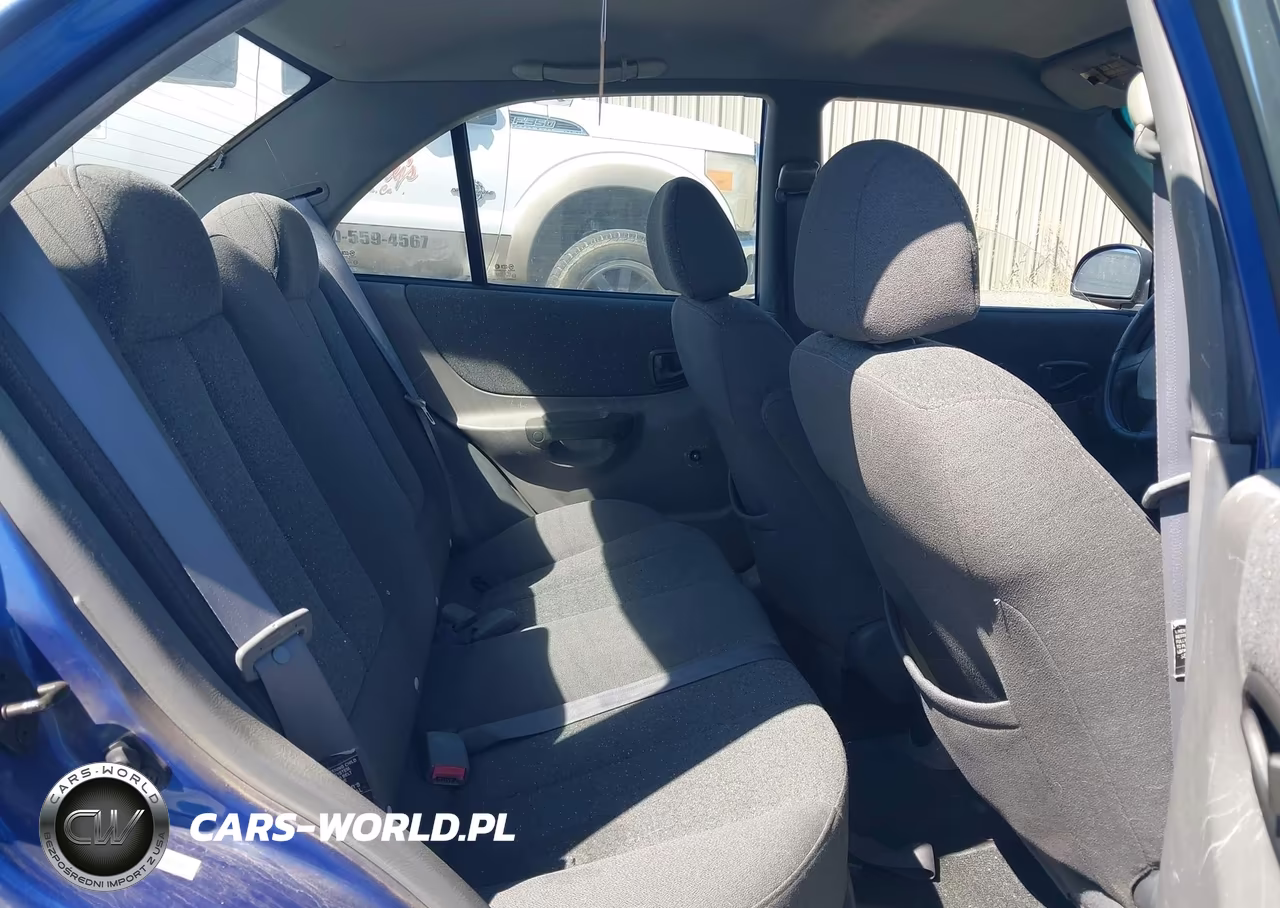 2002 Hyundai Accent Gl VIN:KMHCG45CX2U352738 - 8
