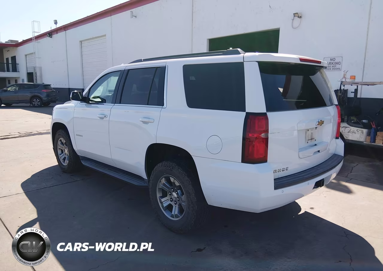 2018 Chevrolet Tahoe Ls VIN:1GNSKAEC5JR346979 - 3