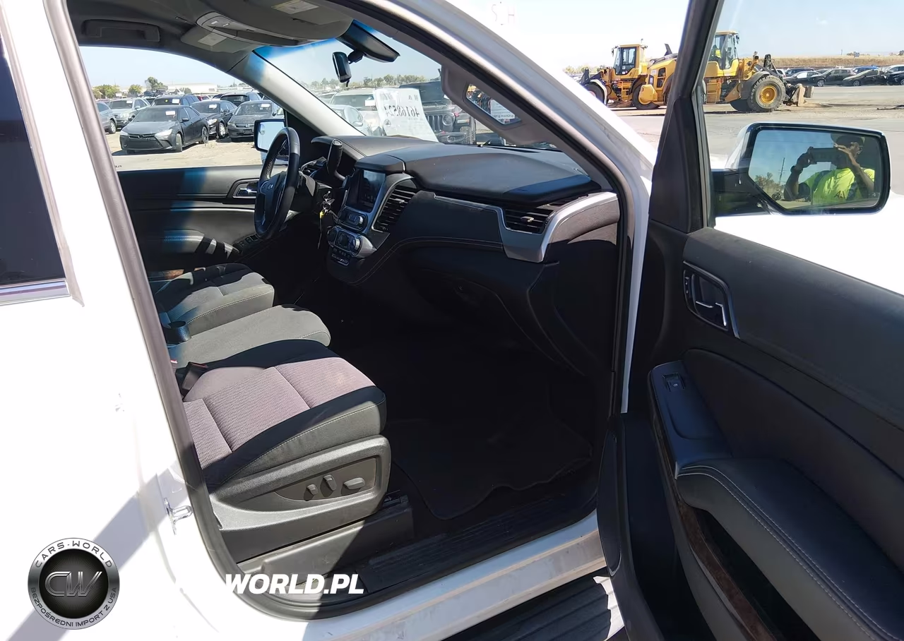 2018 Chevrolet Tahoe Ls VIN:1GNSKAEC5JR346979 - 5