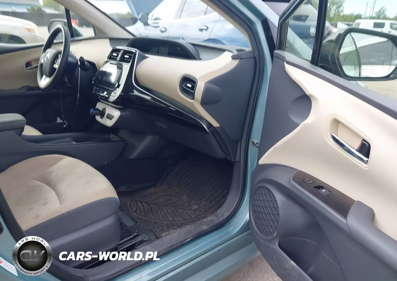 2017 Toyota Prius Two VIN:JTDKBRFU0H3047413 - 5